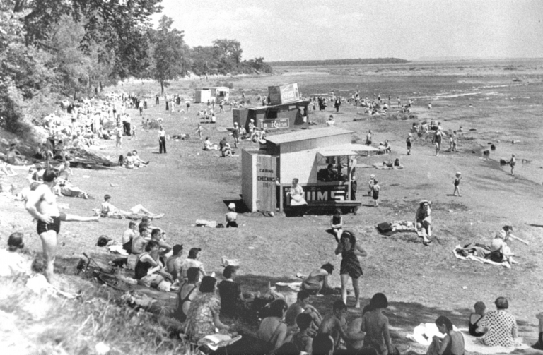 Rocky Beach in 1938